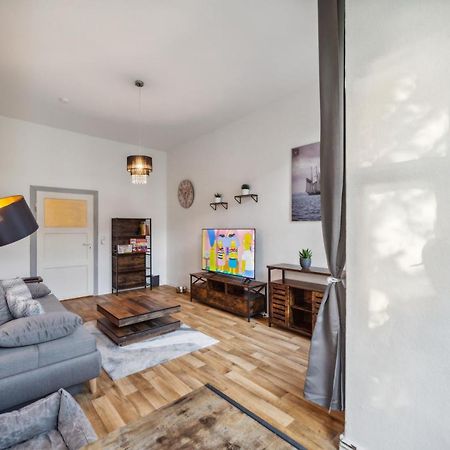 Infinity Stay: Bis Zu 4 Personen Zentrum Wassernah Netflix 빌헬름스하펜 외부 사진