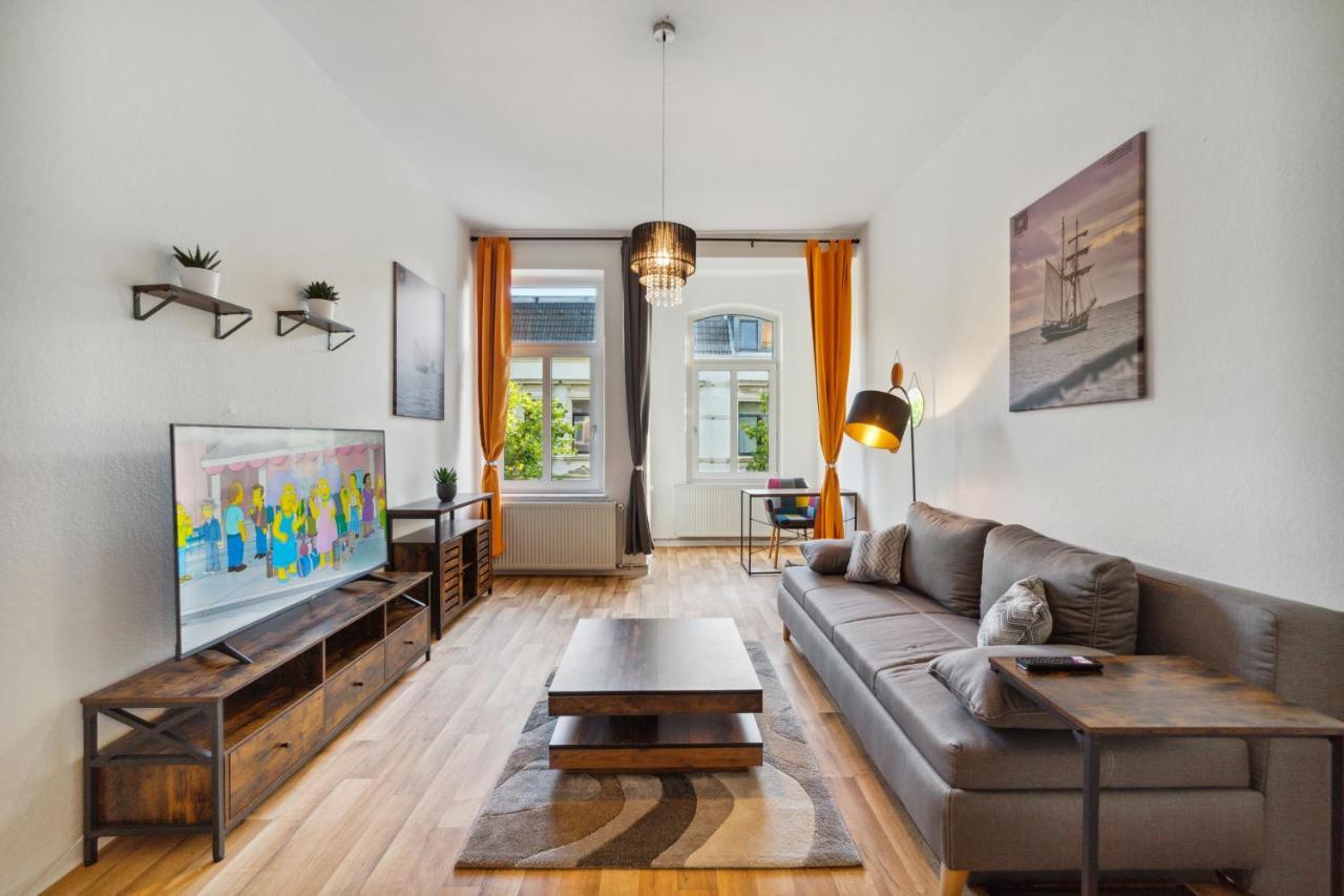 Infinity Stay: Bis Zu 4 Personen Zentrum Wassernah Netflix 빌헬름스하펜 외부 사진